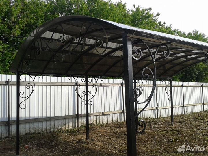 Навес (металлоконструкции)