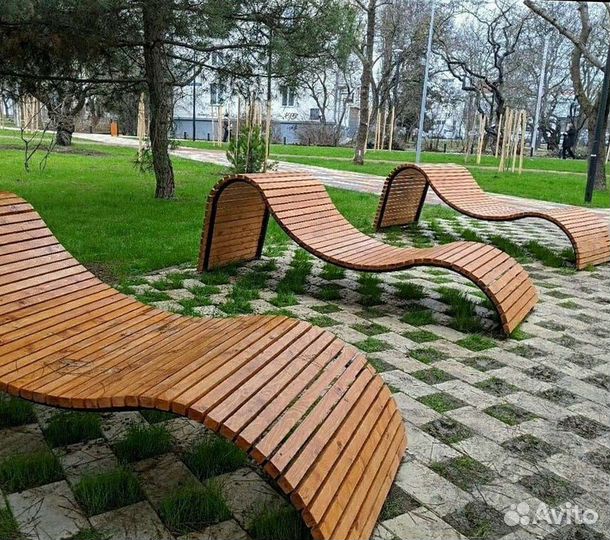 Лежак парковый, шезлонг
