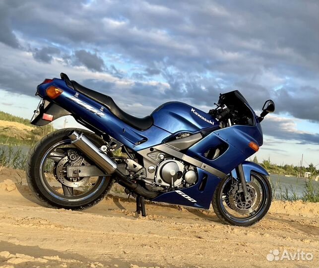 Kawasaki ZZR 600