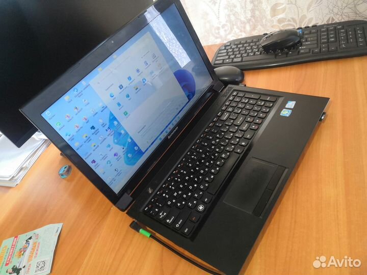Ноутбук Lenovo B570e