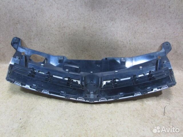 Решетка радиатора Опель Астра H