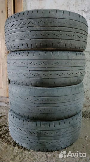 Bridgestone MY-02 Sporty Style 215/50 R17