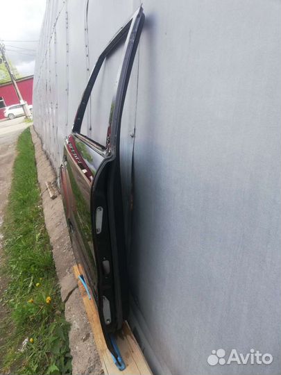 Дверь задняя правая Mercedes ML 164