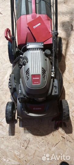 Газонокосилка бензиновая самоходная