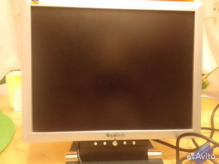 Монитор для компьютера б/у