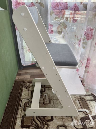 Детский растущий стул