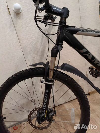 Велосипед jamis