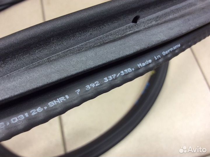 Уплотнитель двери задний левый Bmw 6-Serie Gt G32