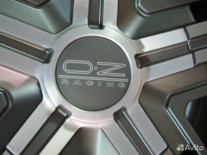 Диск литой R18