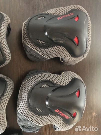 Продаю комплект защиты для катания на велосипедах