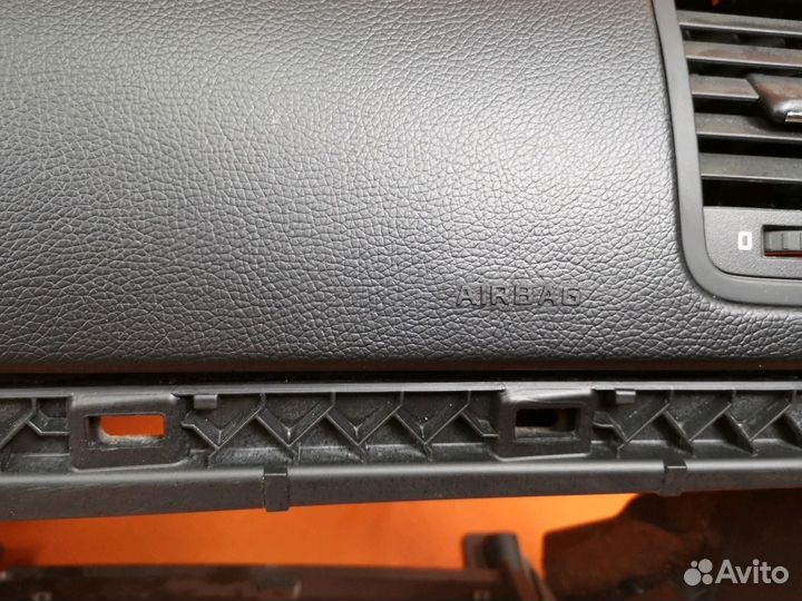 Торпеда Skoda Yeti рестайл 2017