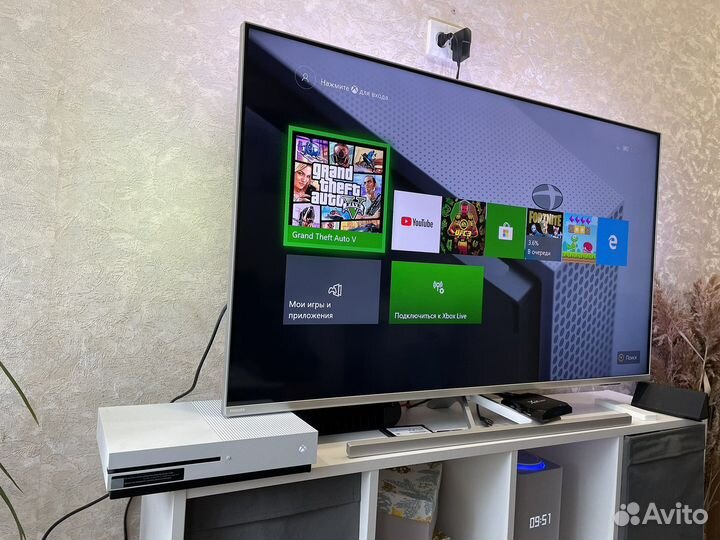 Xbox one s 1tb +430игр