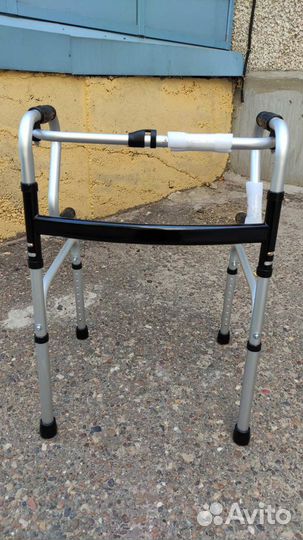 Ходунки для пожилых и инвалидов (арт 9232)