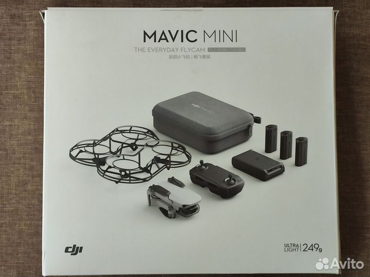 Квадрокоптер DJI Mavic Mini Fly More Combo