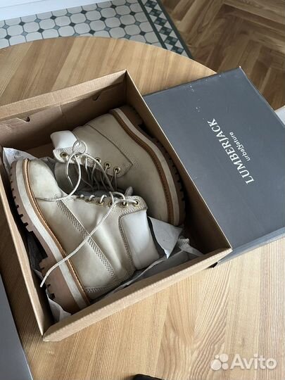 Ботинки женские