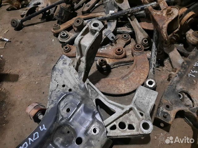 Кронштейн переднего рычага polo 4 fabia 2 roomster