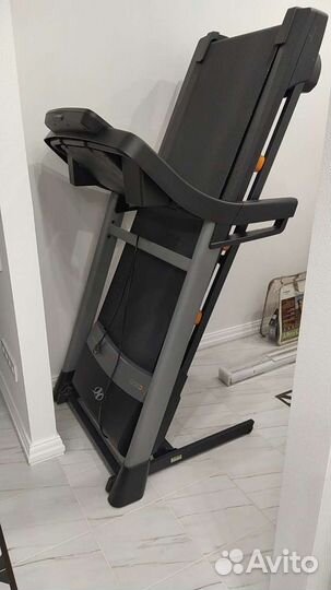 Беговая дорожка NordicTrack C300 практически новая