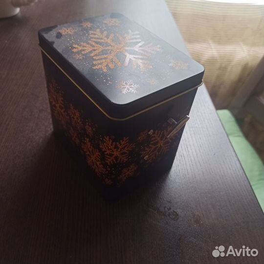 Всякая мелочь для кухни и дома