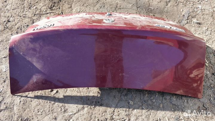 Крышка багажника Logan Логан фаза 2 дефект