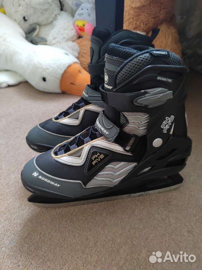 Хоккейные коньки nordway размер 44-45
