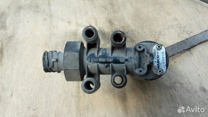 Датчик уровня пола Mercedes Benz Actros MP1 OM501