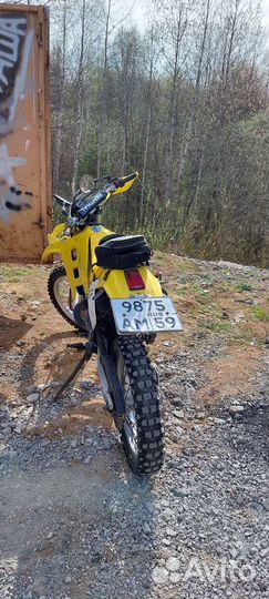 Suzuki ts200r