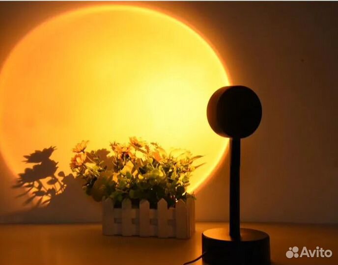 Настольная лампа закат