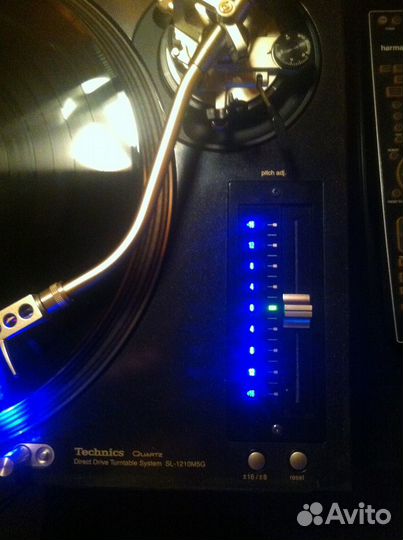 Виниловый проигрыватель Technics SL-1210M5G