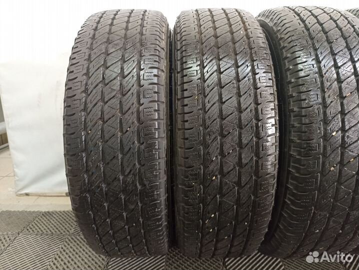 Nitto Dura Grappler 215/70 R16