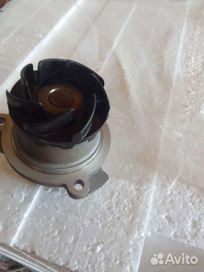 Насос водяной в сборе 2109