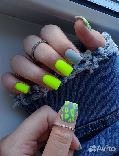 Маникюр, педикюр