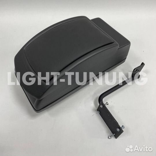 Подлокотник на ваз 2110