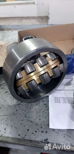 Подшипник 3615 (22315)