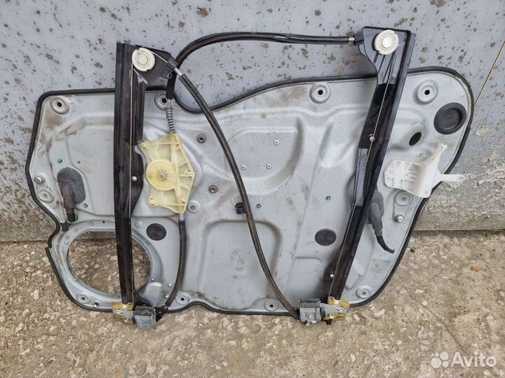 Стеклоподемник передний левый Туран 1