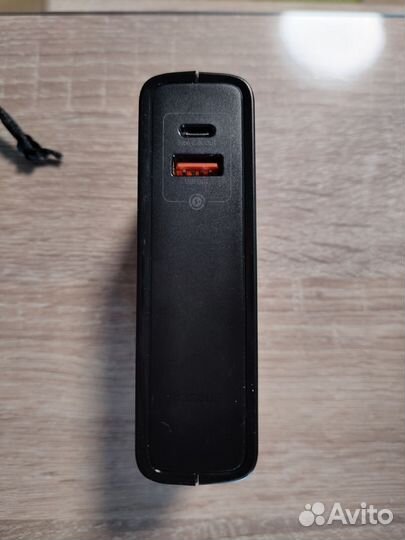 Повербанк и зарядное устройство Baseus (2 в 1)