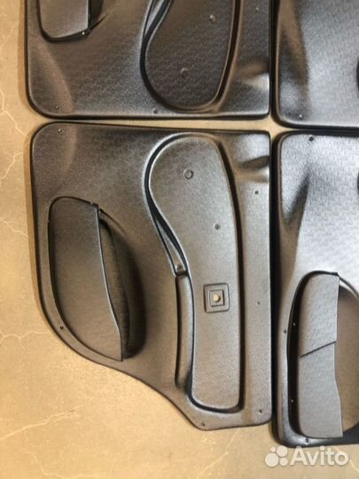 Обшивки двери пластик 2131 (дверные карты)