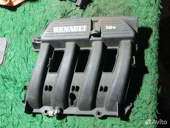 Коллектор впускной Renault Megane 1 (1995-2003)