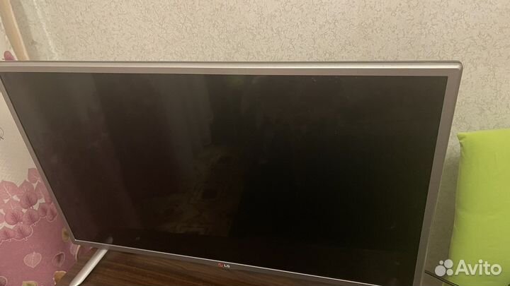 Телевизор 32LB580