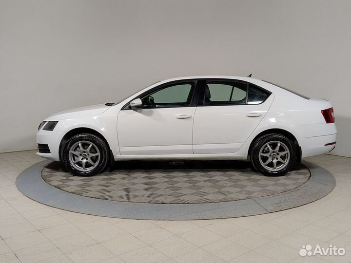 Skoda Octavia 1.6 AT, 2018, 240 000 км