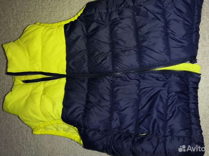 Продам детские вещи