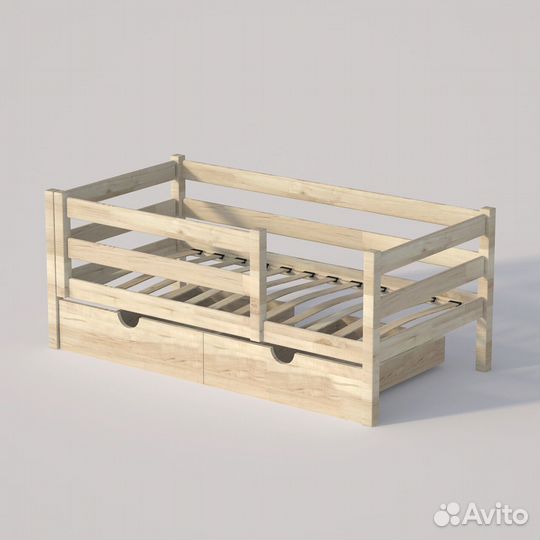 Кровать детская настоящий массив