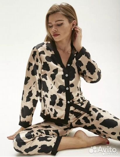 Пижама шелковая новая 46-48