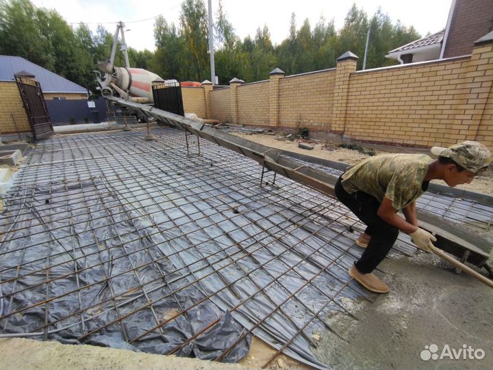 Аренда желоба для приёма бетона.Доставка