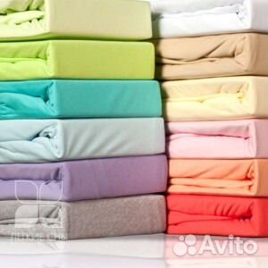 Махровые и сатиновые простыни на резинке