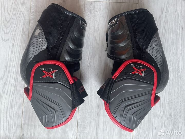 Налокотники Bauer 1x lite и Warrior Alpha QX