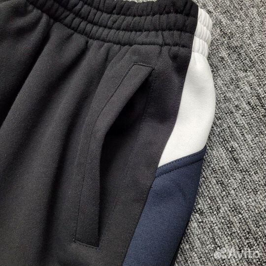 Шорты Balenciaga 3B logo