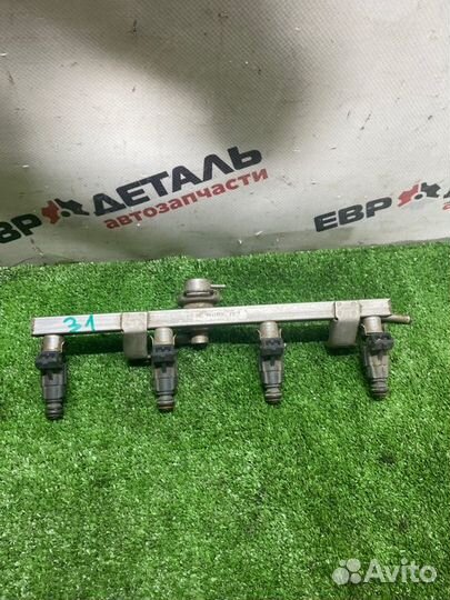 Топливная рейка с форсунками Geely Mk седан 1.5