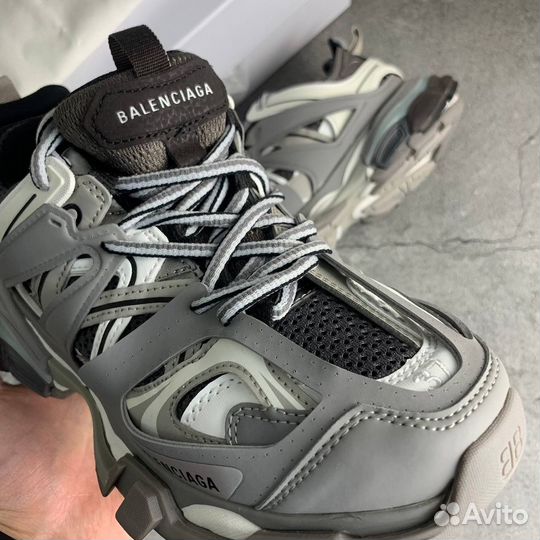 Balenciaga track 1 grey