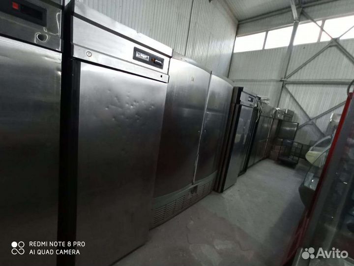 Холодильники,холодильные столы,морозильные лари