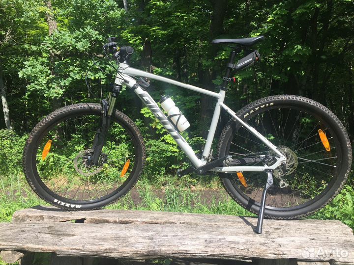 Велосипед Giant 29 колесо рама L